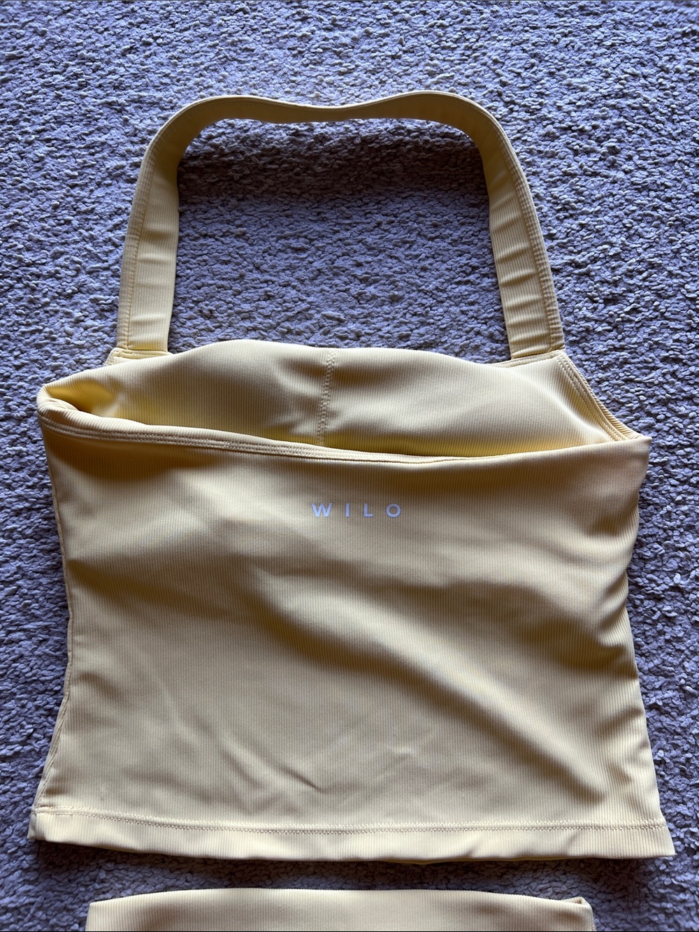 WILO High-Rise Yellow Leggings with Matching Crop Tank - Picture 2 of 3